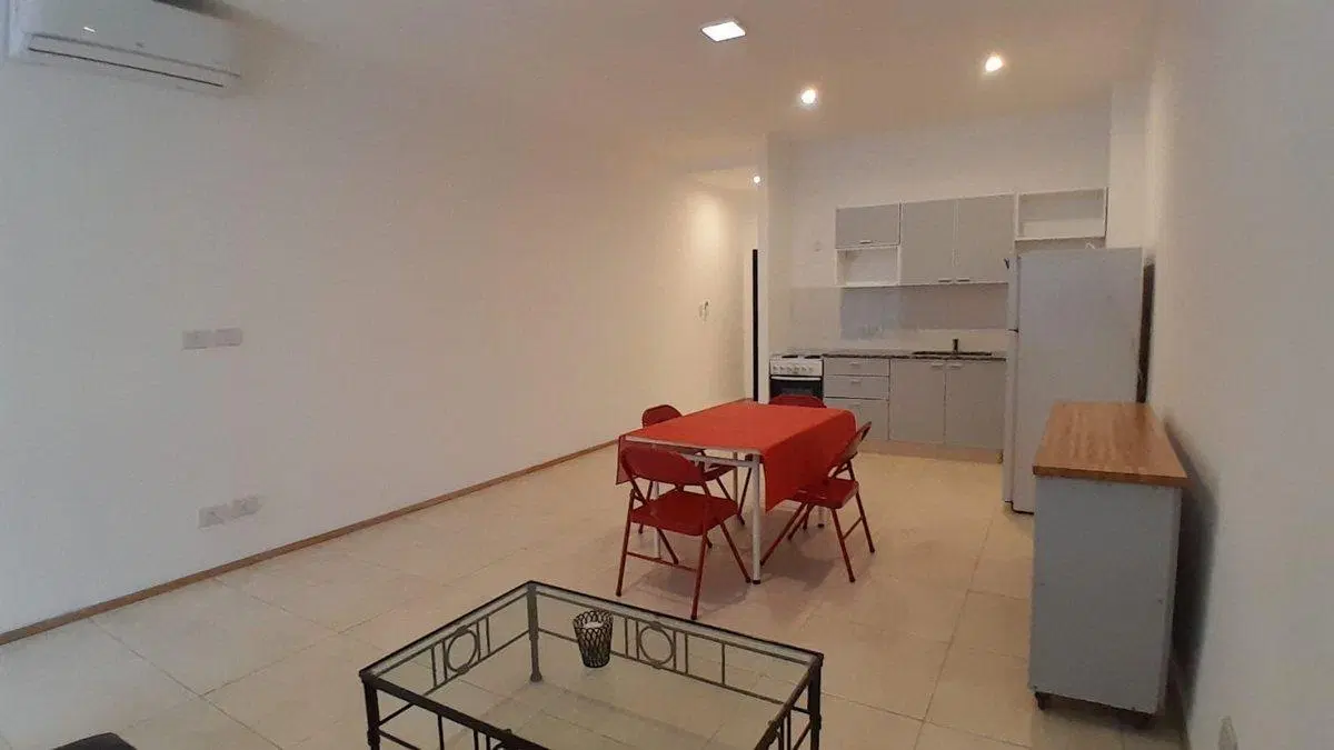 ALQUILER DPTO TIPO LOFT FLORES 3