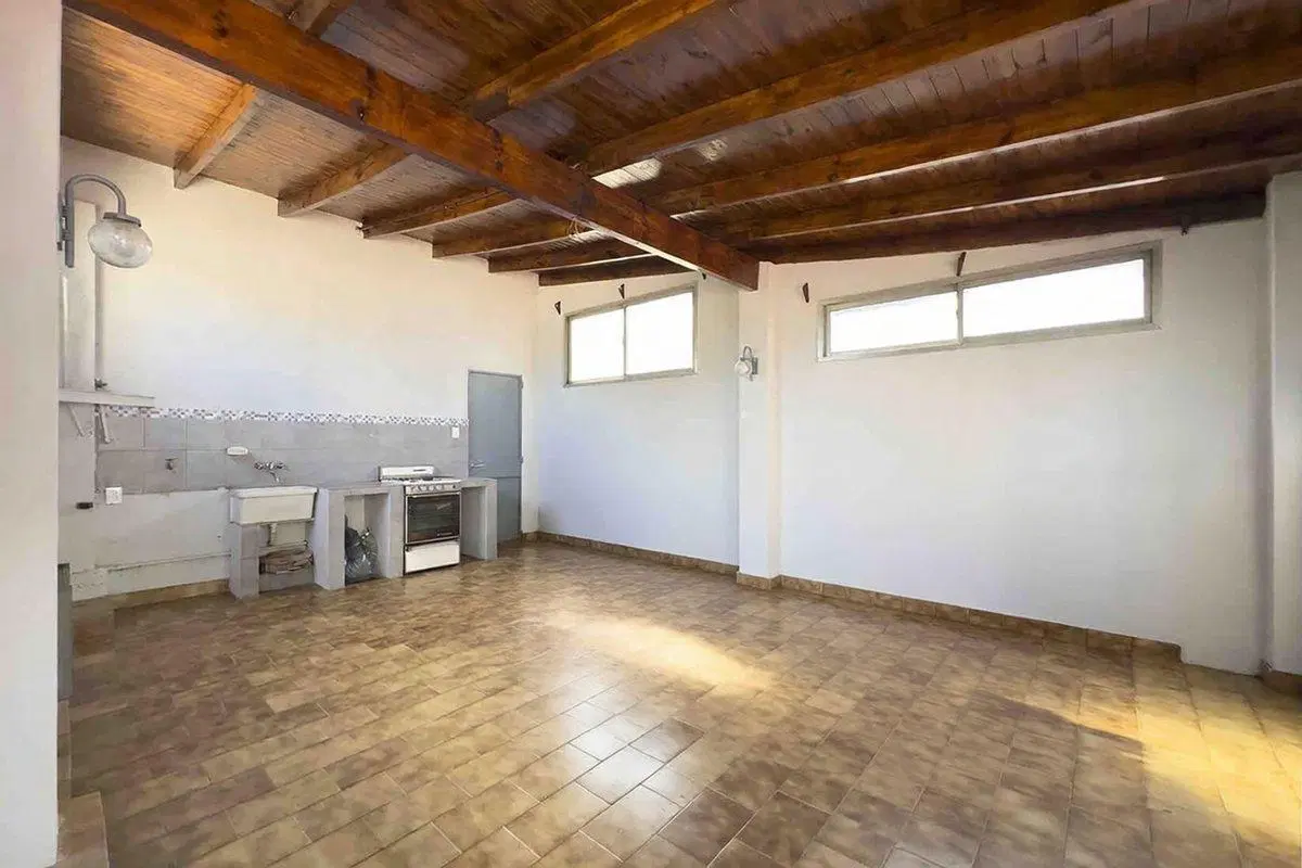 VENTA PH 6AMB MUY LUMINOSO BALCÓN TERRAZA QUINCHO 4