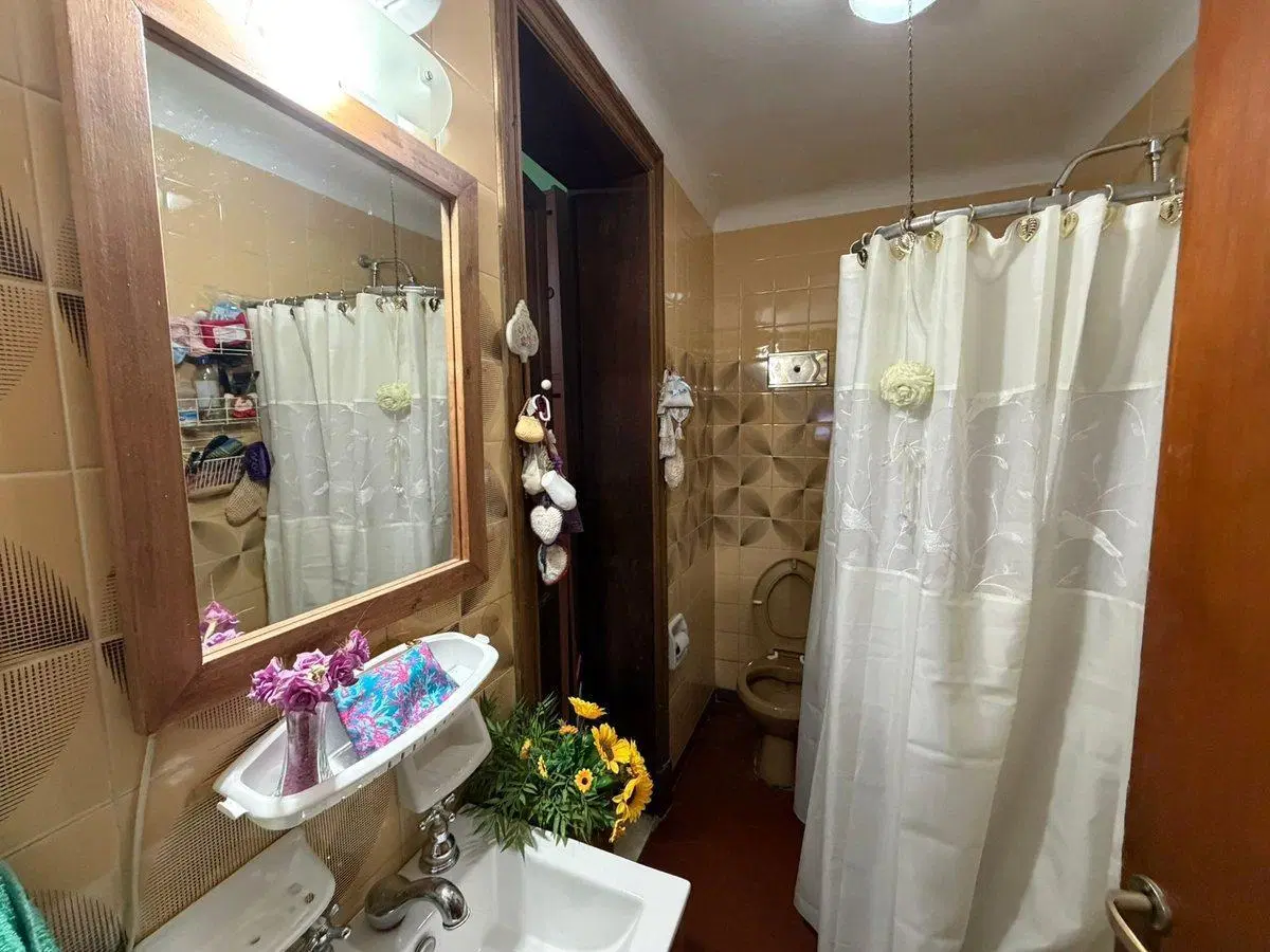 VENTA CASA PARQUE AVELLANEDA MULTIFAMILIAR 5