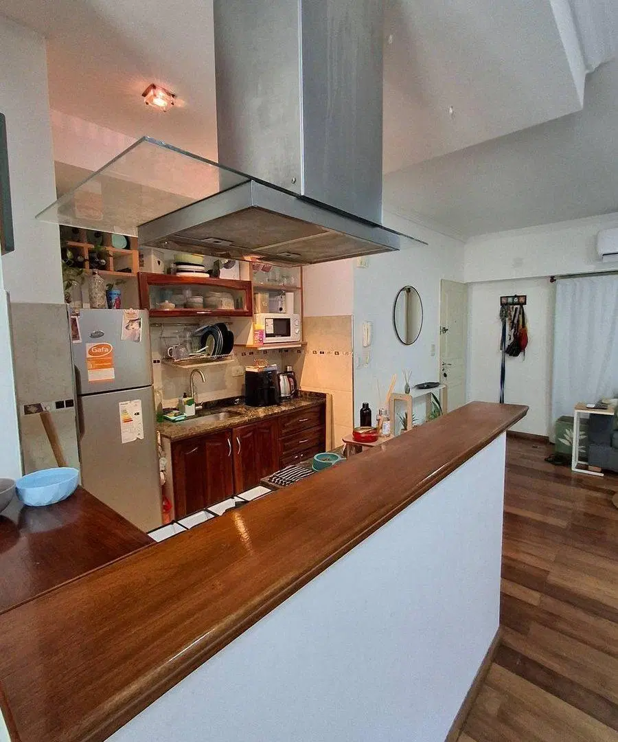 Venta excelente monoambiente con balcon en Flores 5