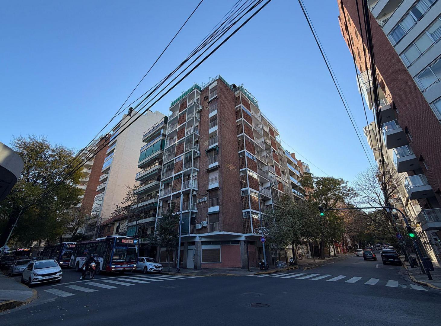 IMPECABLE 2 AMBIENTES EN CABALLITO