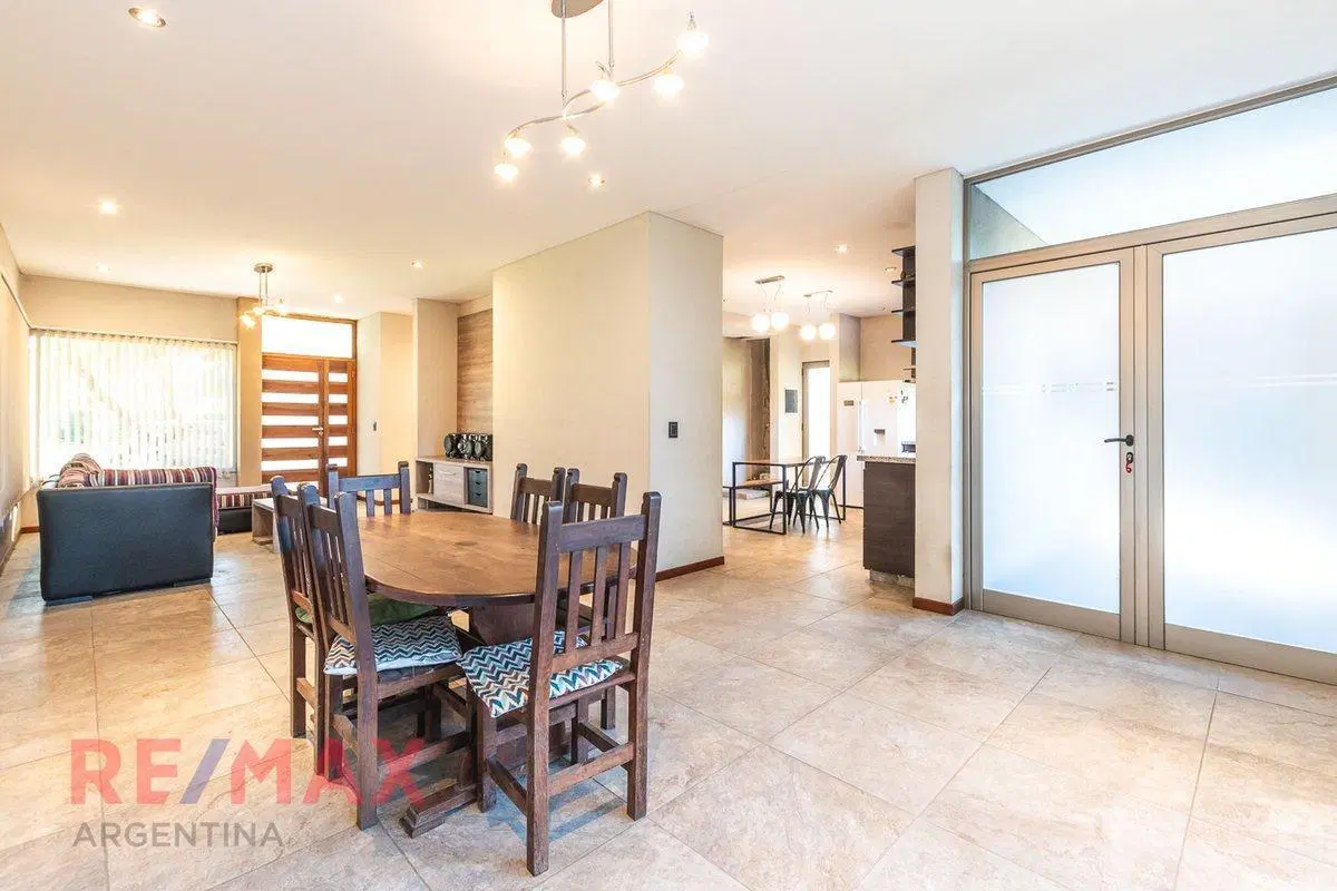 VENTA CASA 5 AMB HARAS MARIA VICTORIA 3