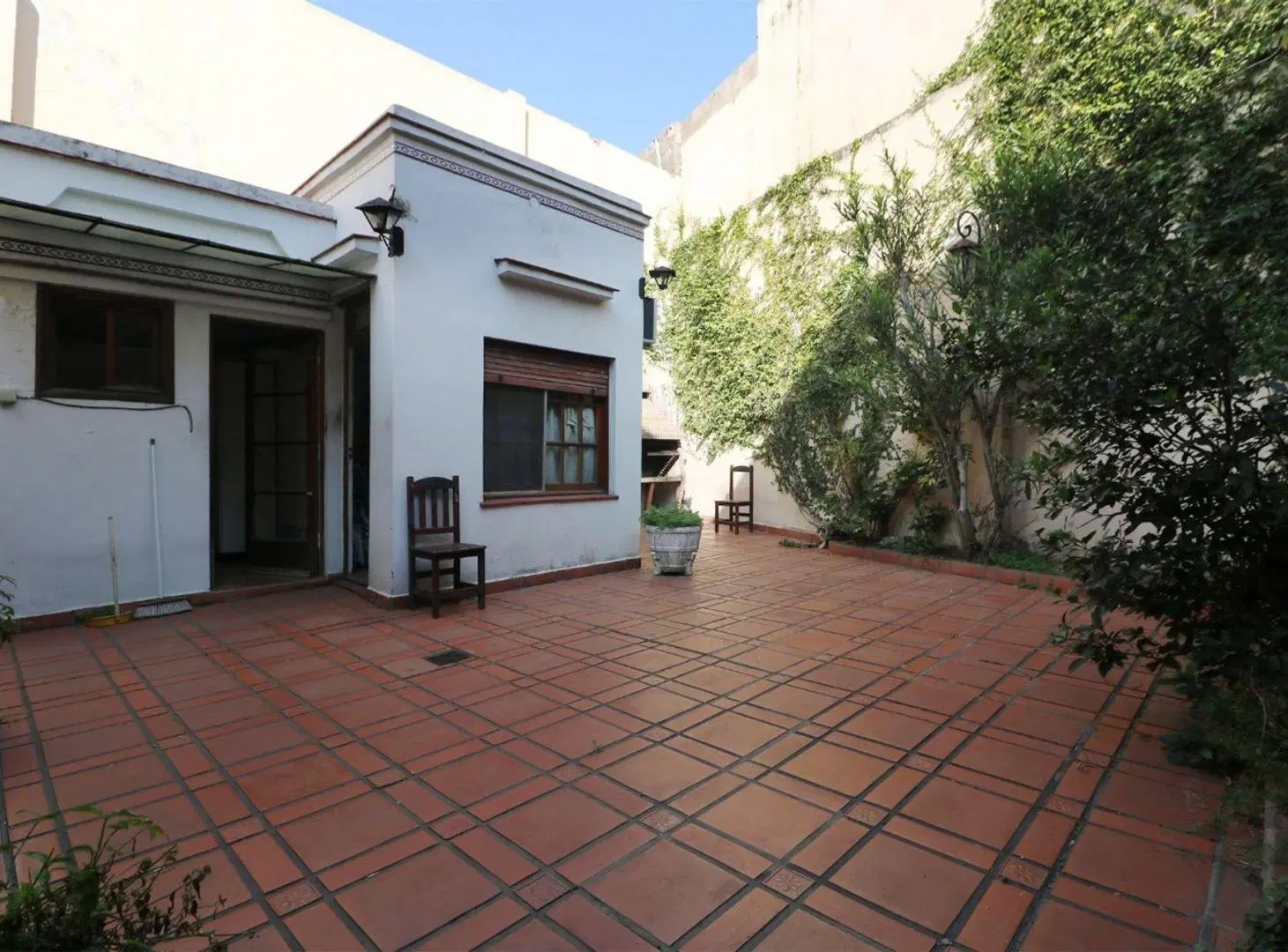 VENTA CASA PATIO PARRILLA Y TERRAZA - P. CHACABUCO 3
