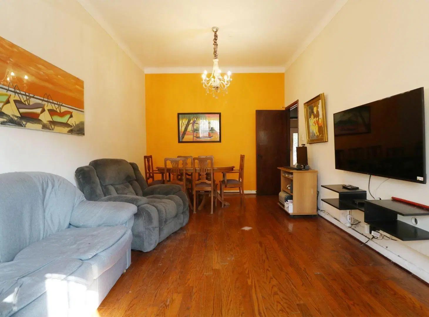 VENTA CASA PATIO PARRILLA Y TERRAZA - P. CHACABUCO 4