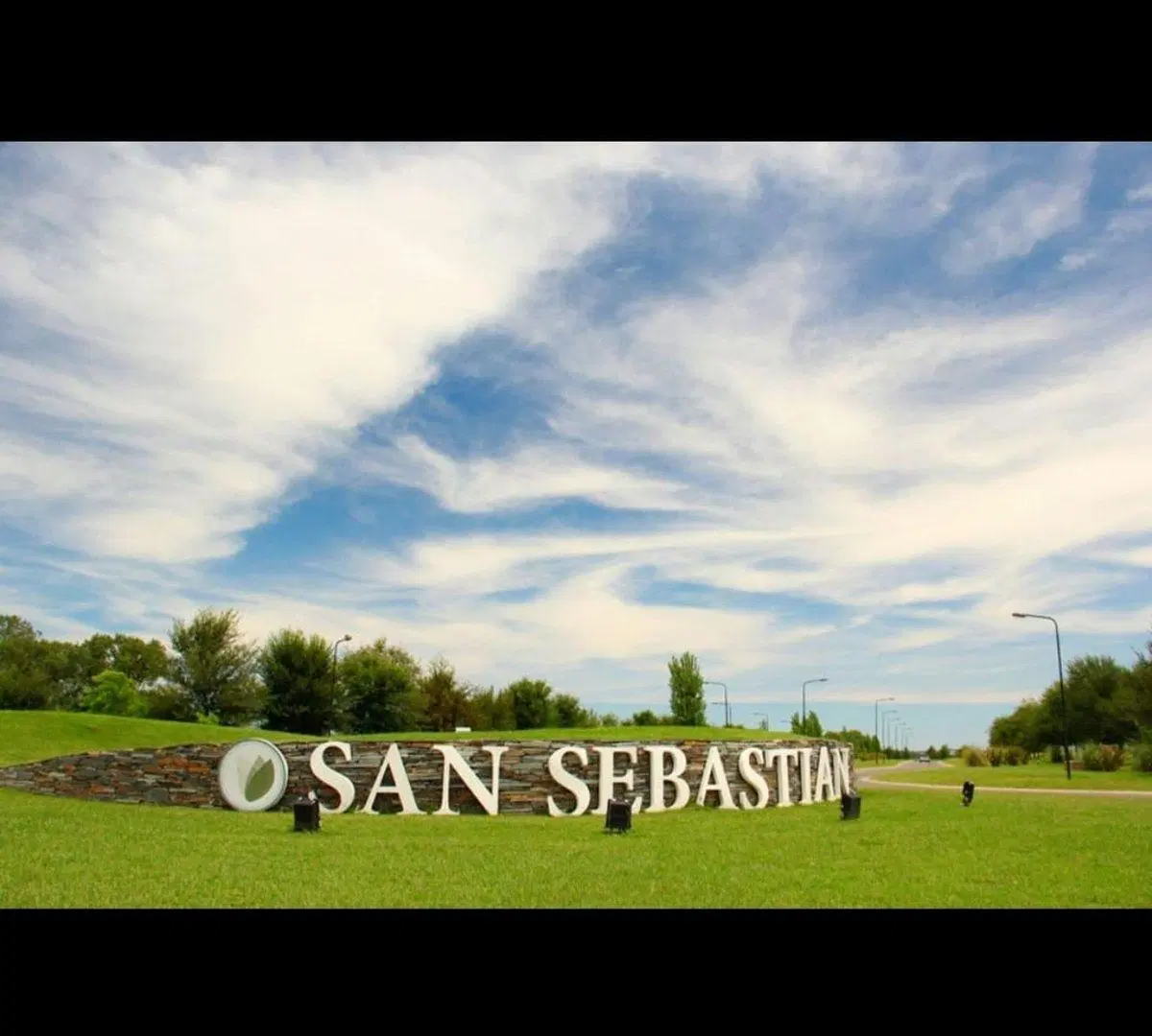TERRENO ESCRITURADO EN SAN SEBASTIÁN   ÁREA 6 3