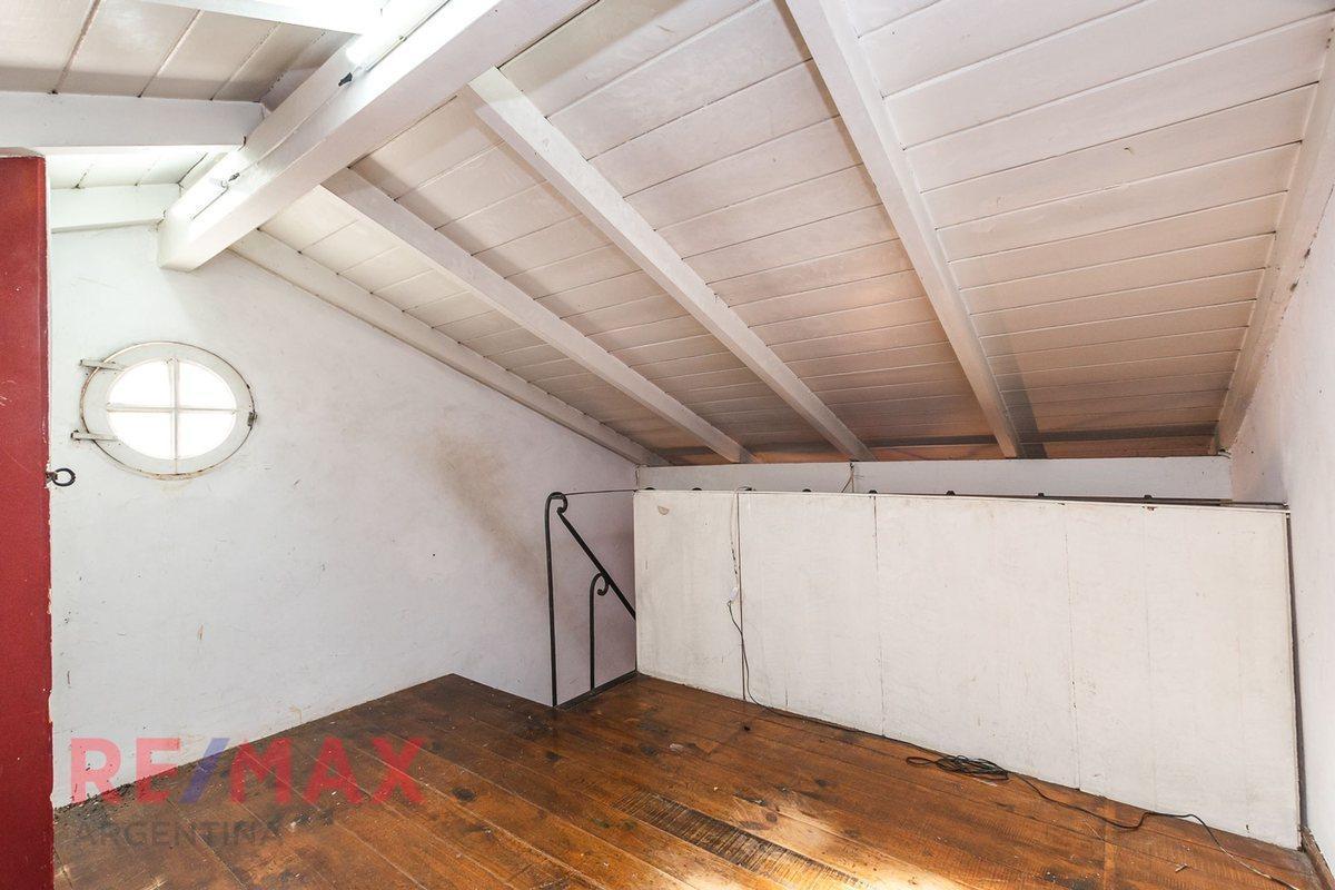 Foto de VENTA CASA 4 AMBIENTES HAEDO LOTE PROPIO, imagen 2