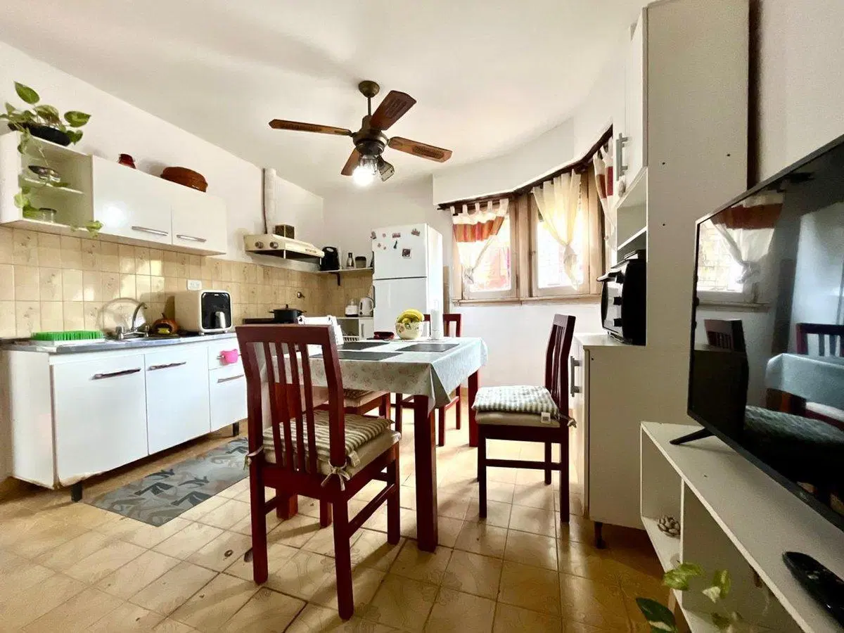 VENTA CASA 3 AMBIENTES RAMO MEJIA CON GARAJE 5