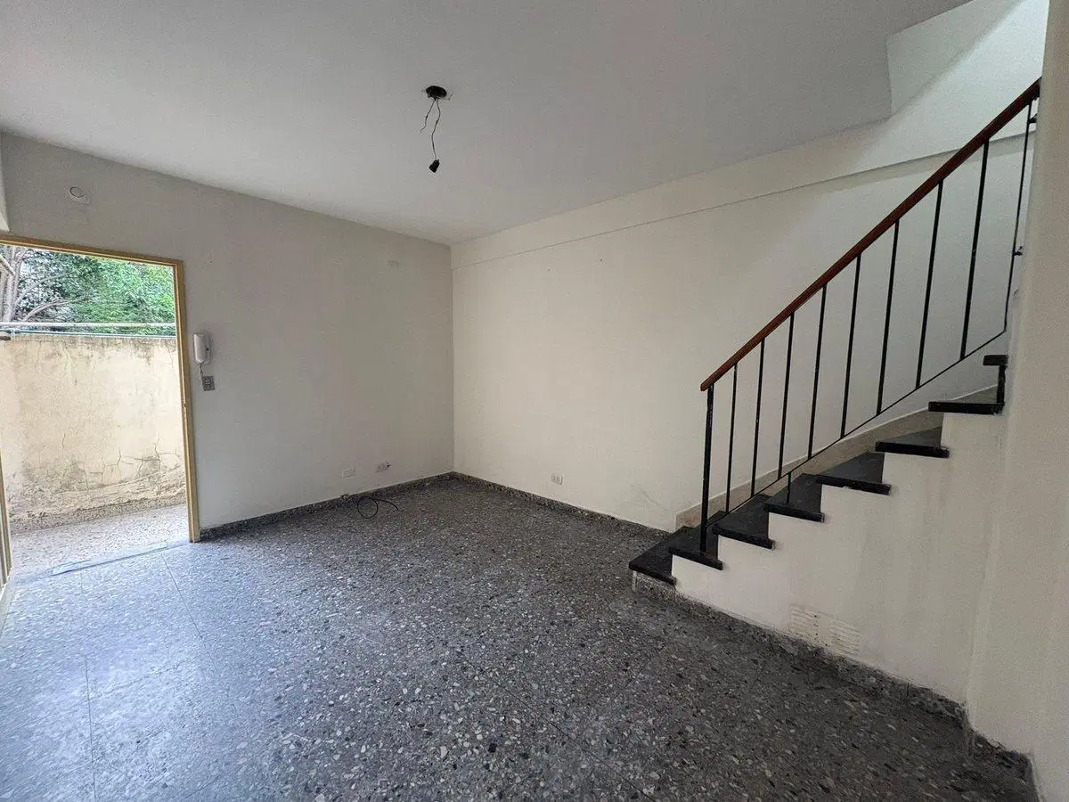 PH 3 amb con patio y jardin Lomas del Mirador 2