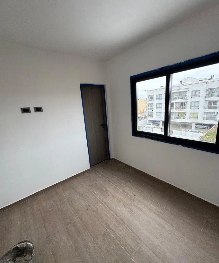 SEMIPISO A ESTRENAR UF1 3 AMB C/COCHERA SAN JUSTO 3