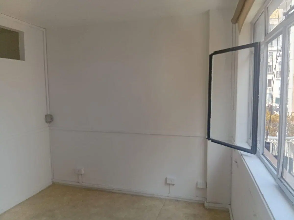 VENTA OFICINA - MICROCENTRO - RENOVADA Y LUMINOSA 5