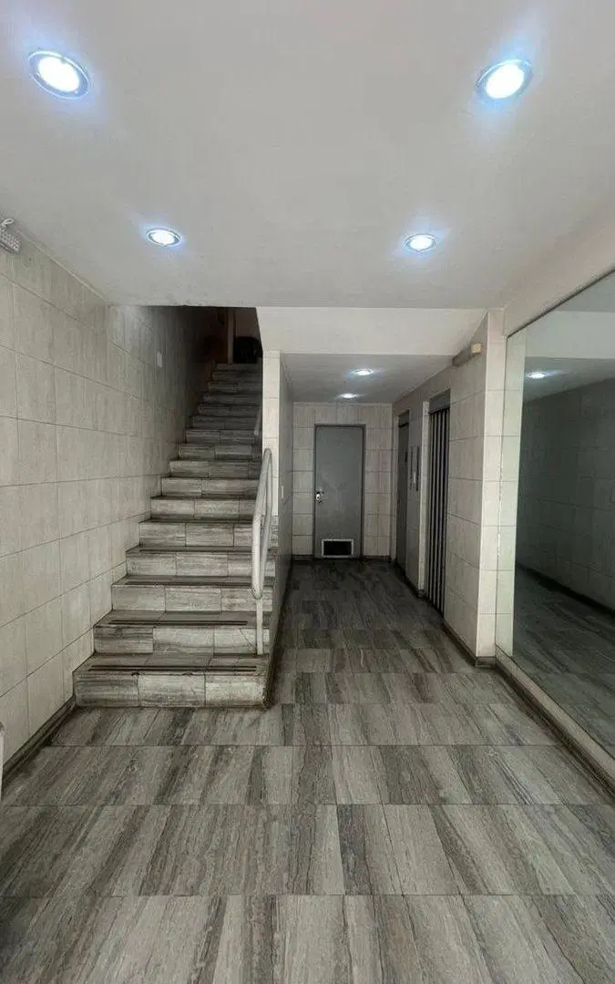 VENTA DEPARTAMENTO 2 AMBIENTES FLORESTA CON PATIO 2