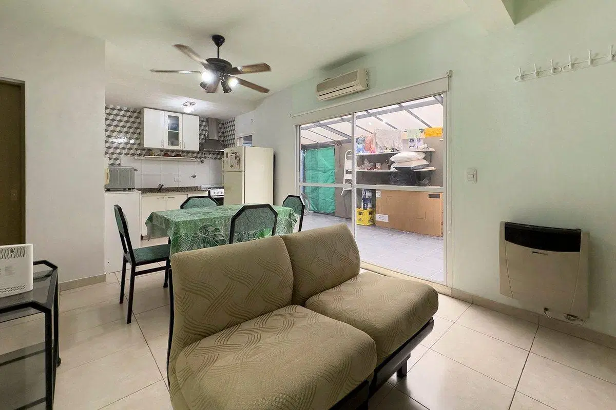 VENTA PH 2 AMBIENTES AL FRENTE C/COCHERA MATADEROS 2