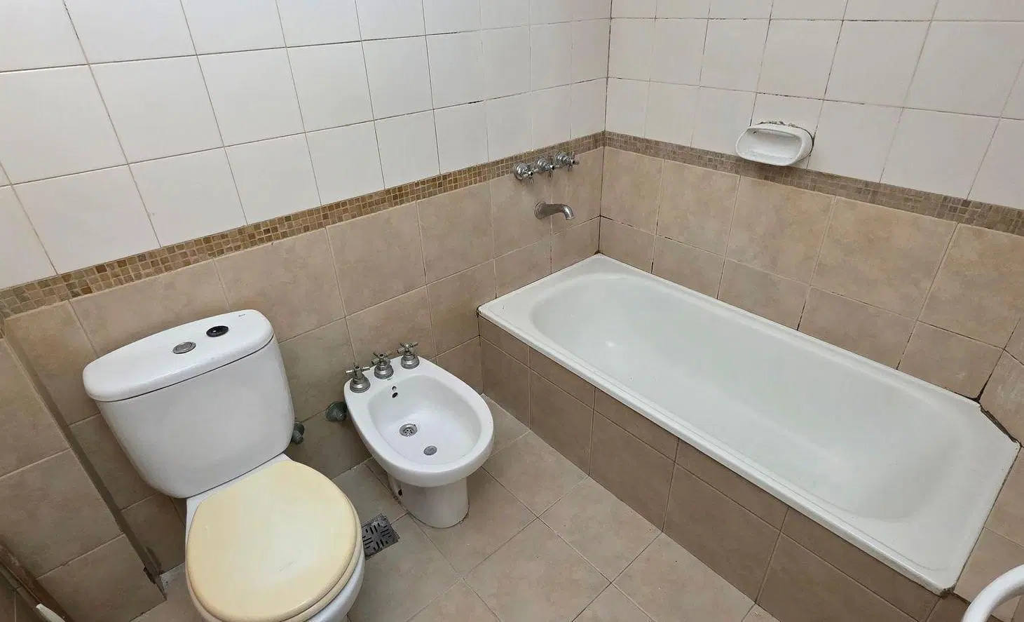 VENTA DPTO 2 AMBIENTES! 4