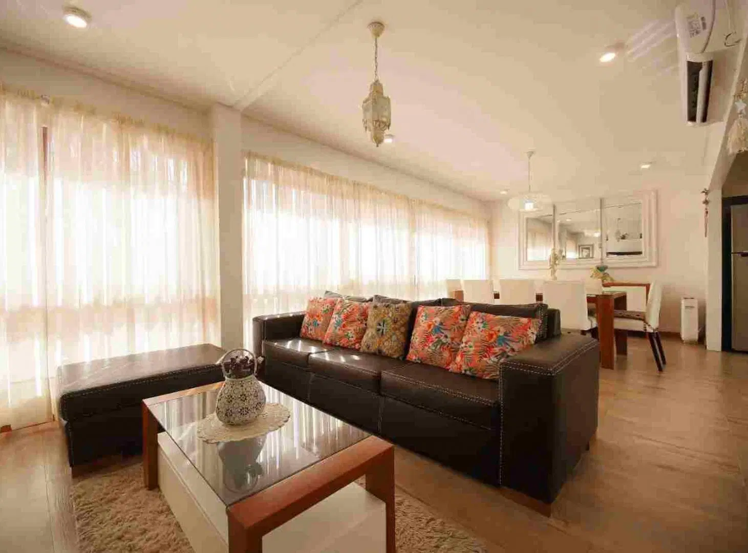 VENTA CASA RAMOS MEJIA 5