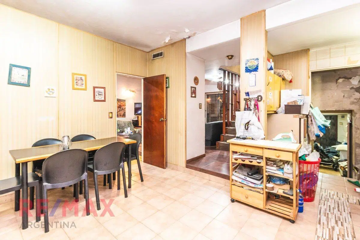 VENTA CASA 6 AMB VILLA SARMIENTO A REFACCIONAR 4