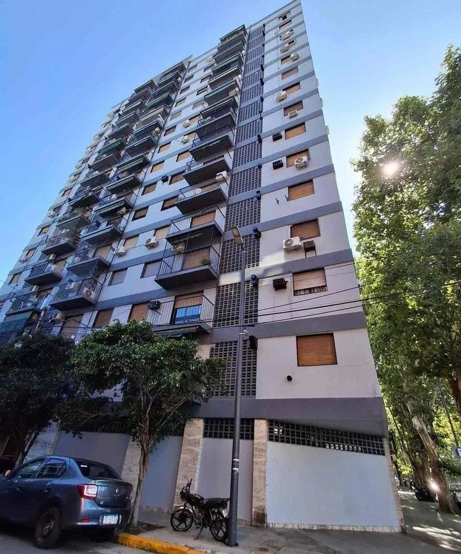 Venta 4 ambiente al frente en Caballito 4
