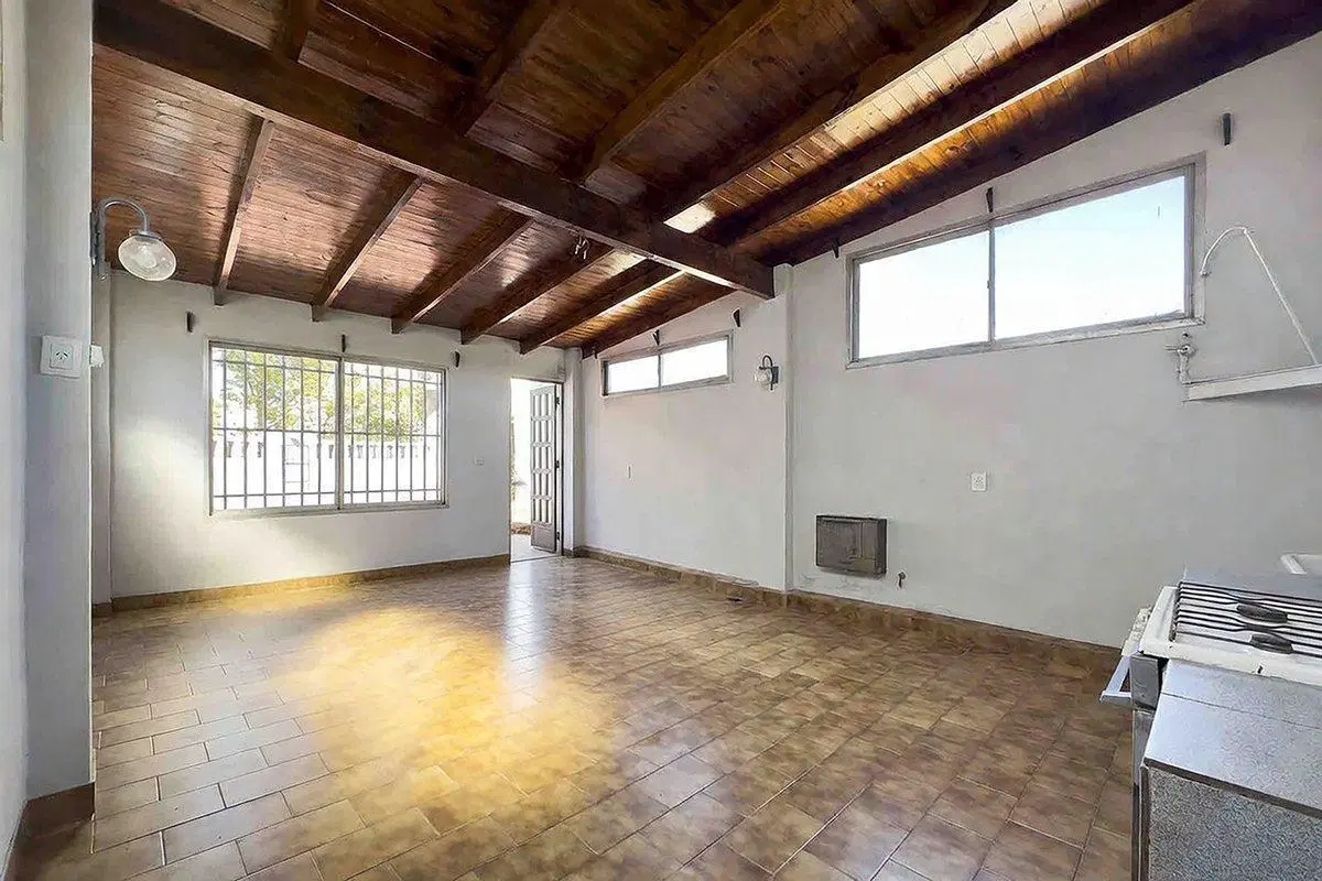 VENTA PH 6AMB MUY LUMINOSO BALCÓN TERRAZA QUINCHO 2