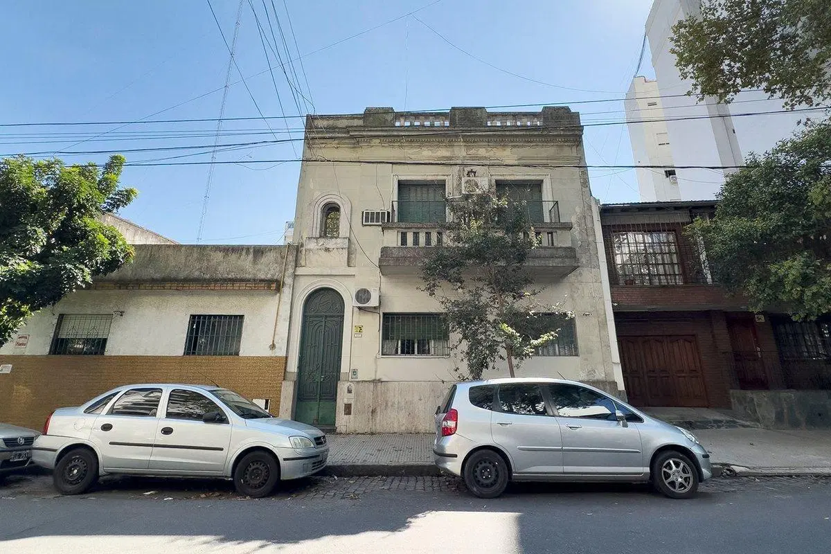 VENTA PH 6AMB MUY LUMINOSO BALCÓN TERRAZA QUINCHO 5