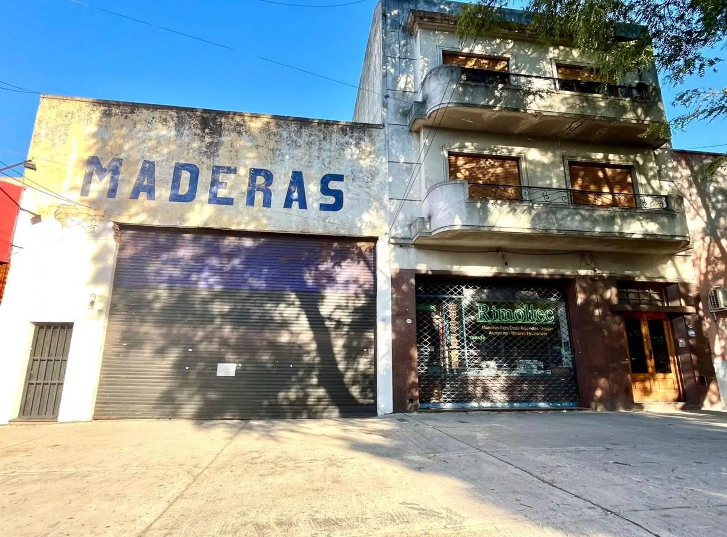 GALPON EN VENTA 2 PH Y LOCAL COMERCIAL EN LUGANO 2