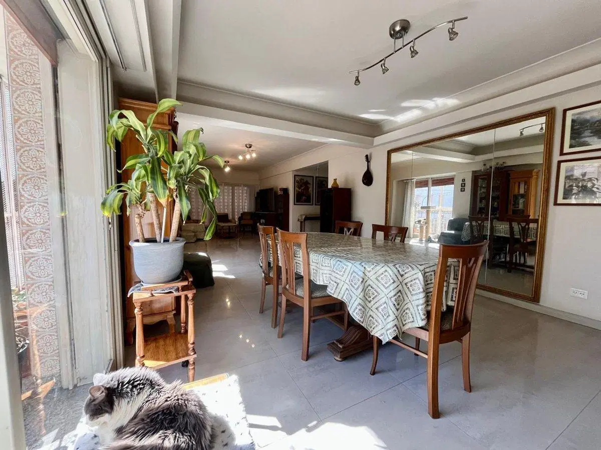 VENTA DEPARTAMENTO 5 AMBIENTES FLORES 5