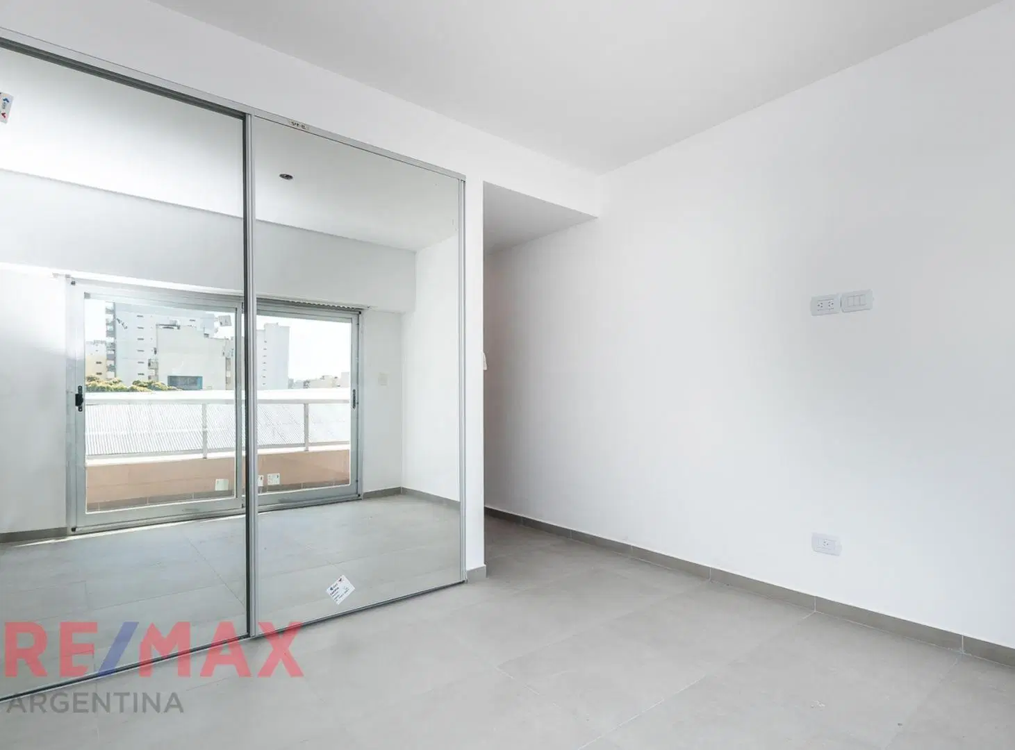 VENTA DPTO 3 AMB DEVOTO 5