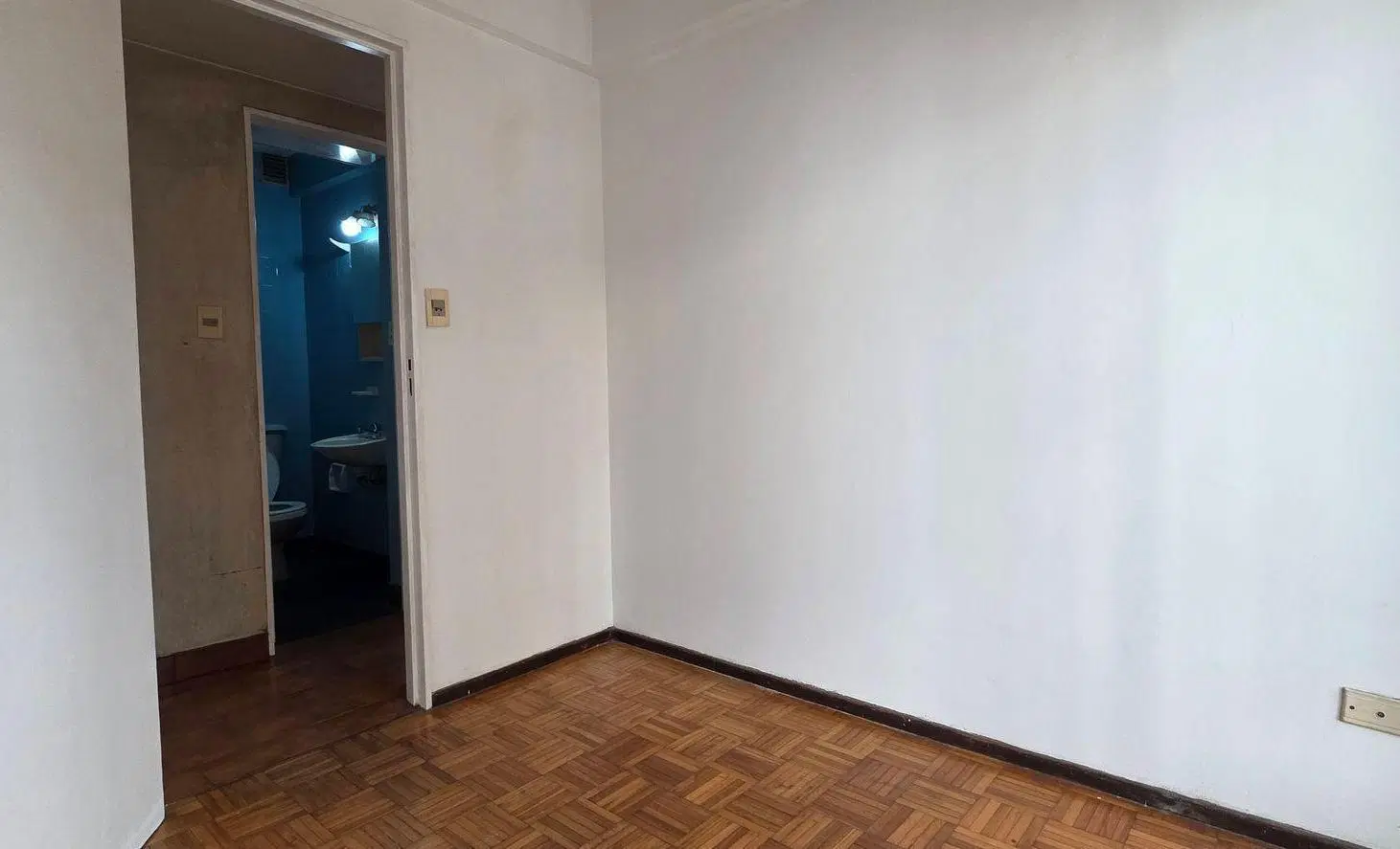 VENTA DPTO. 4 AMBIENTES EN FLORES! 3