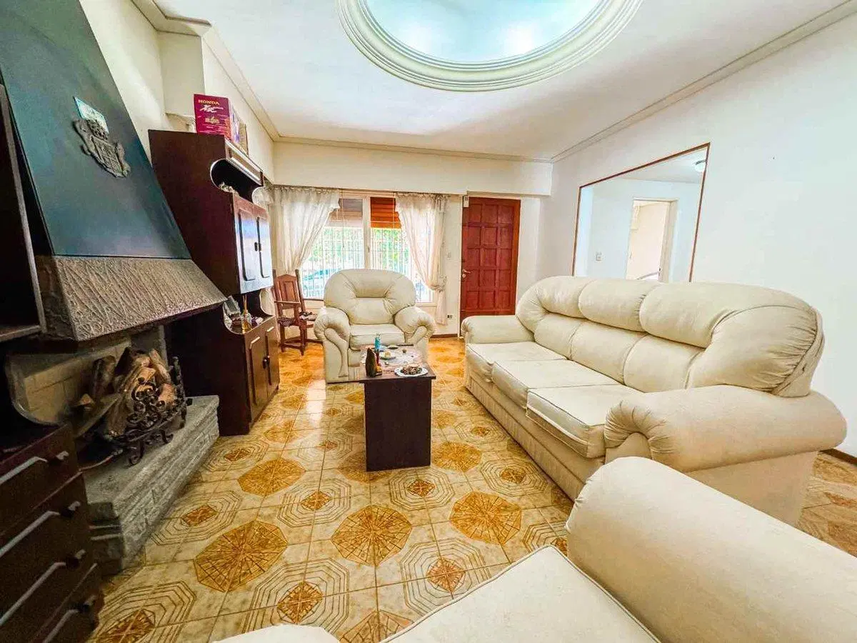 VENTA CASA 5 AMBIENTES EN RAMOS MEJIA 5