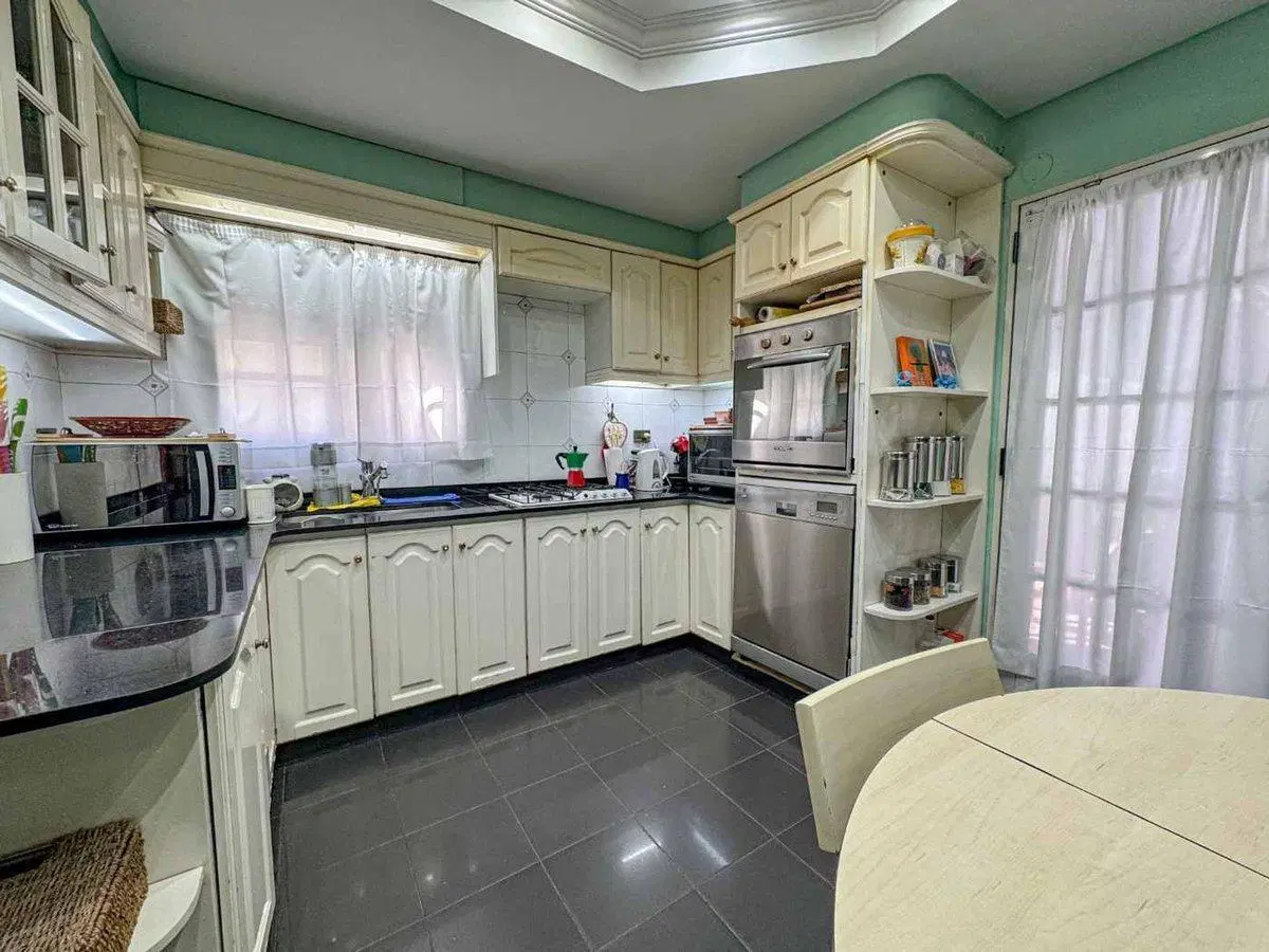 VENTA CASA 5 AMBIENTES CIUDADELA 5