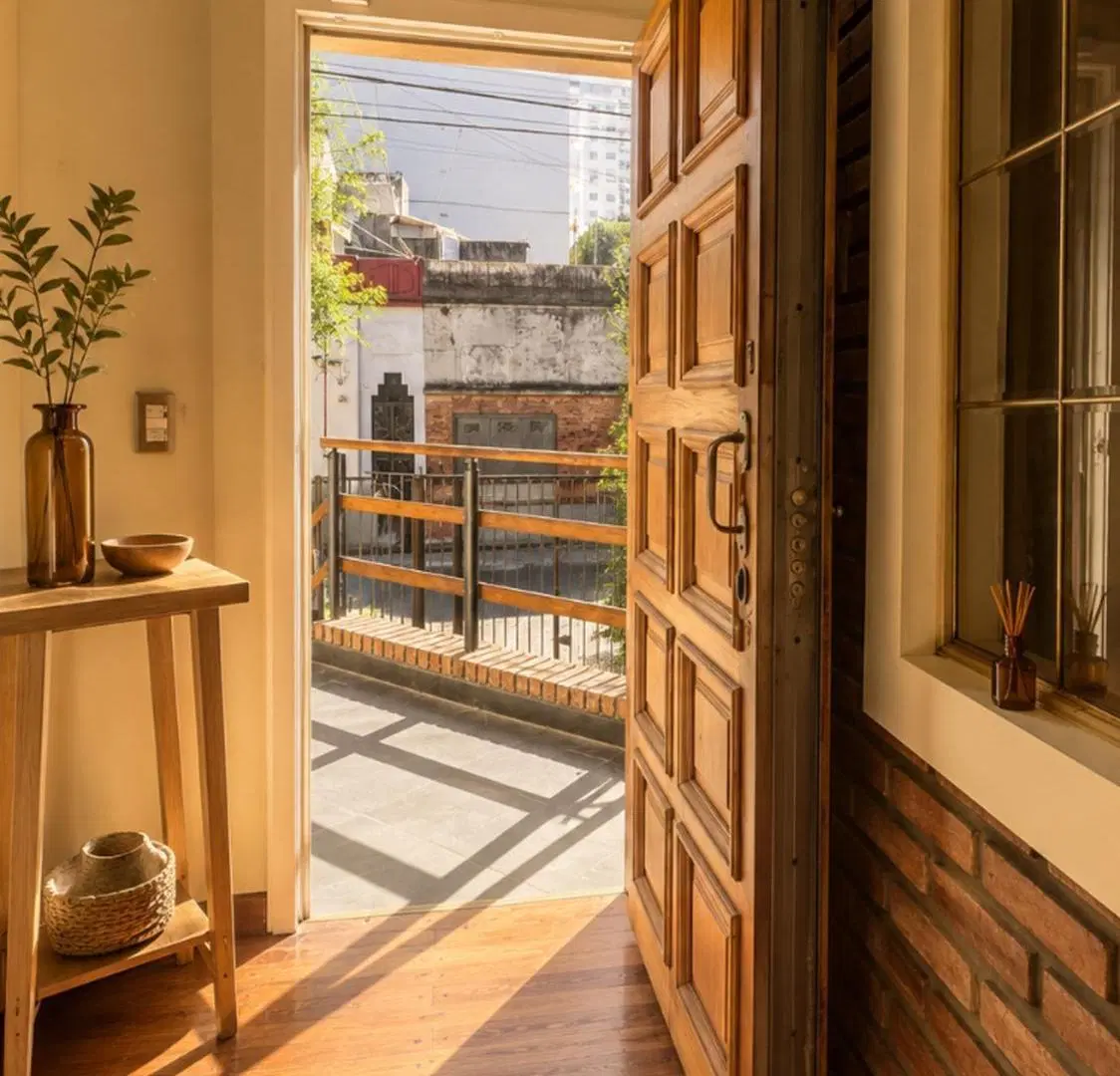 CASA TRIPLEX BOEDO JARDIN/ QUINCHO/ 3 DORMITORIOS 3