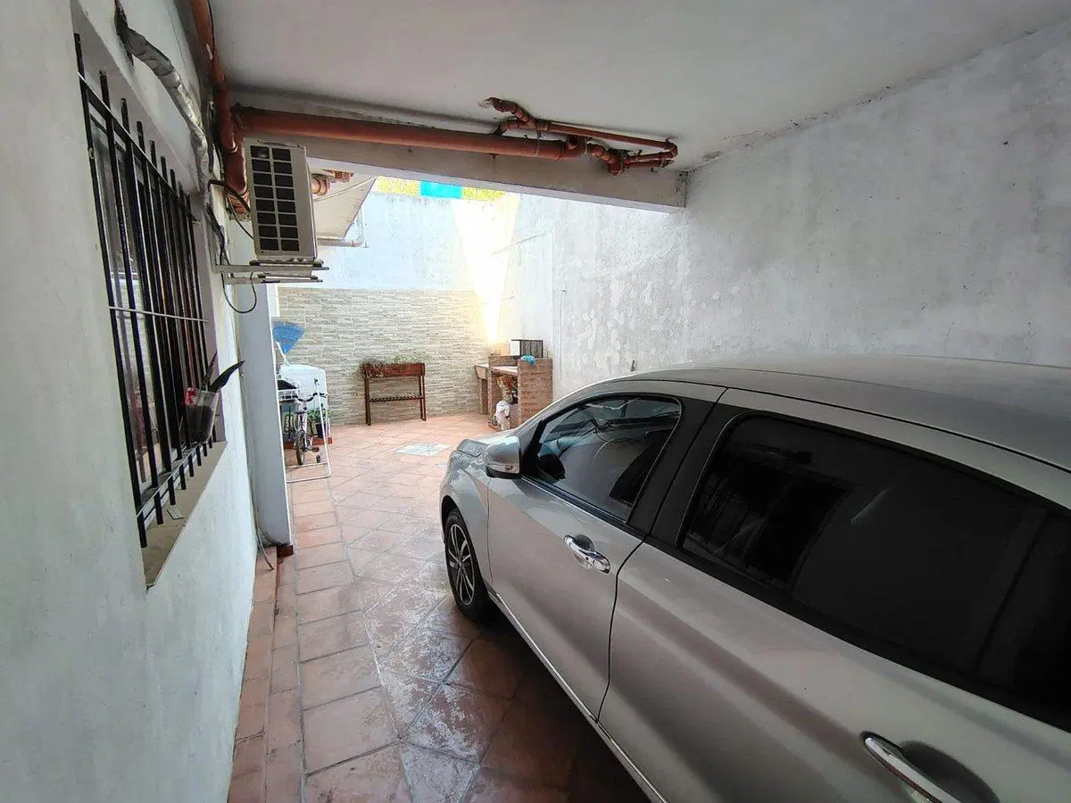 VENTA VIVIENDA MULTIFAMILIAR ISIDRO CASANOVA 3