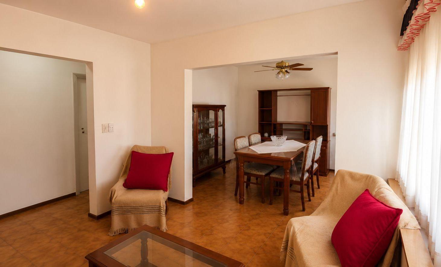 Foto de OPORTUNIDAD! VENTA DPTO 4 AMBIENTES!! B° NAGERA, imagen 2