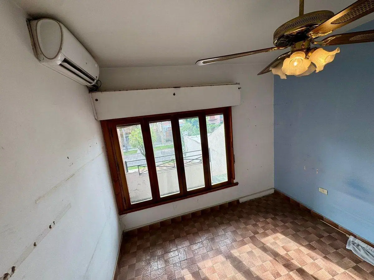 OPORTUNIDAD. Casa + lote en venta 3