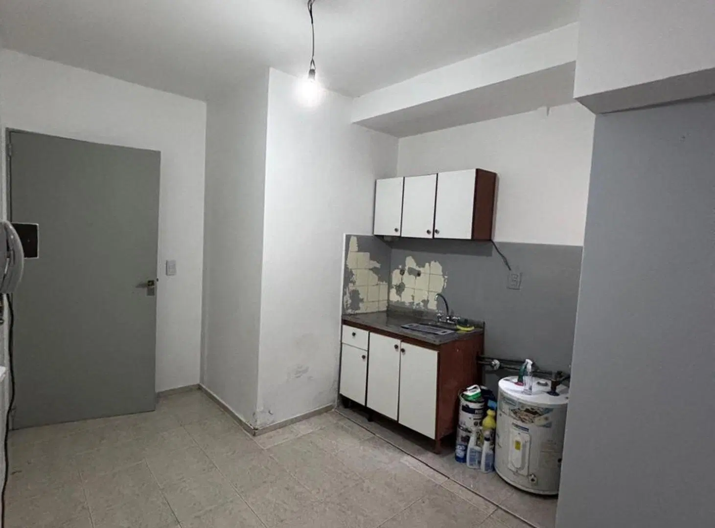 ALQUILER MONOAMBIENTE 6