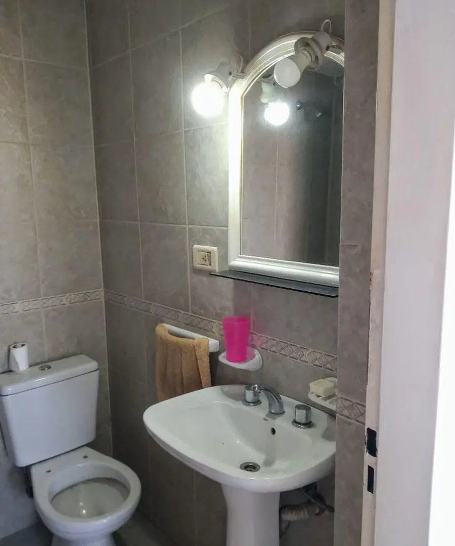 VENTA MONOAMBIENTE CON COCHERA EN MORON 4
