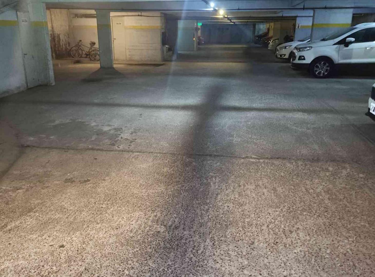 Foto de Cochera Fija en venta en Flores, imagen 1