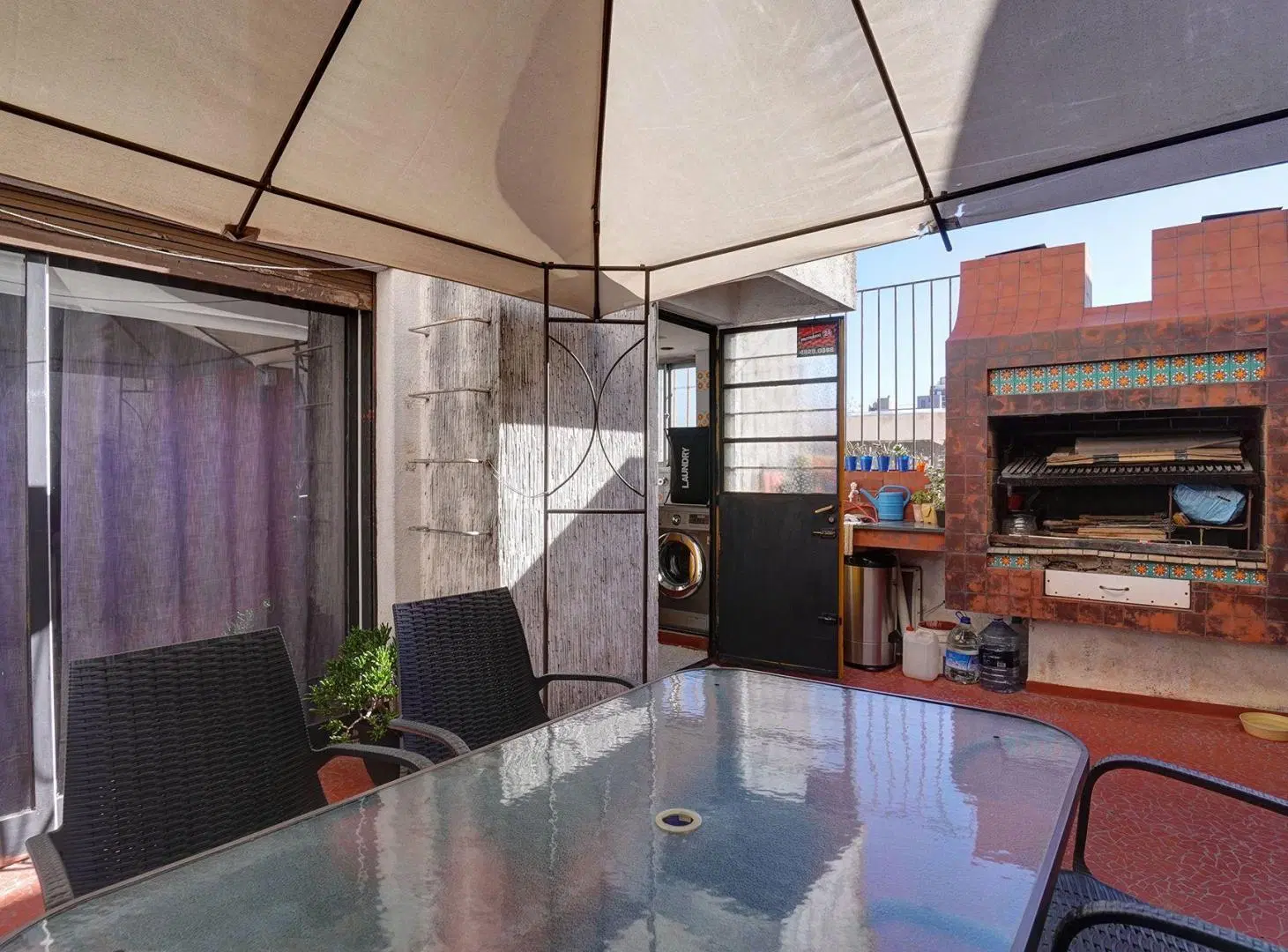 OPORTUNIDAD PH 4 AMB BALCON + PATIO CON PARRILLA 2