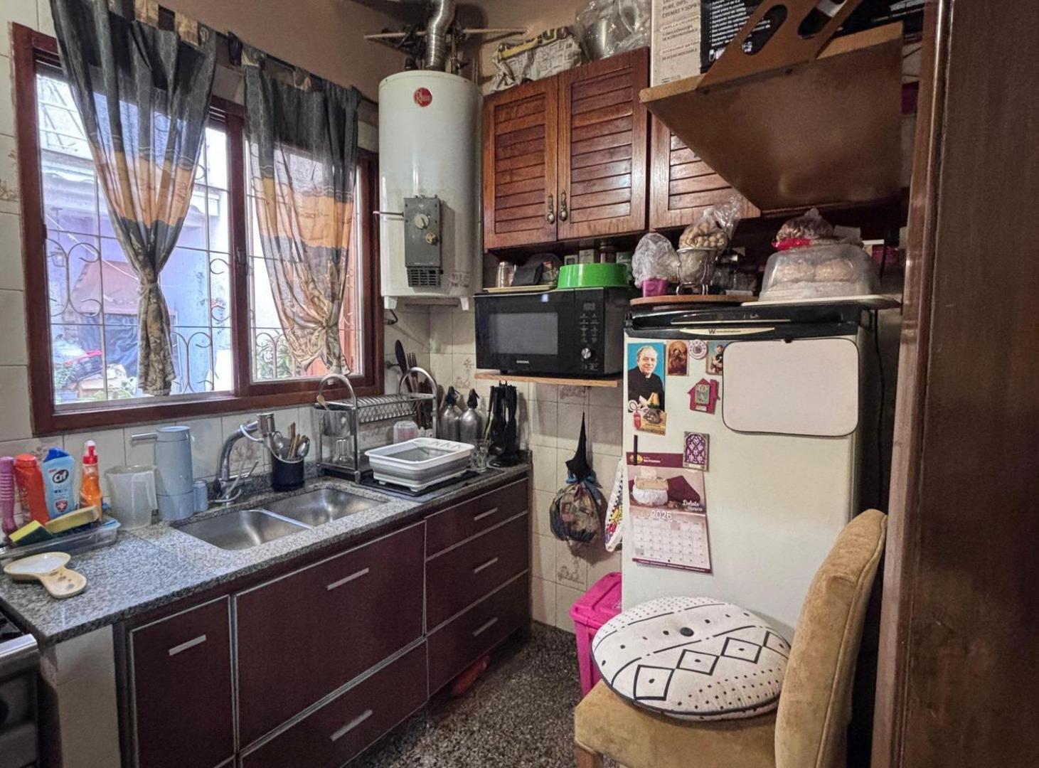 Foto de VENTA PH CIUDADELA 5 AMB, imagen 4