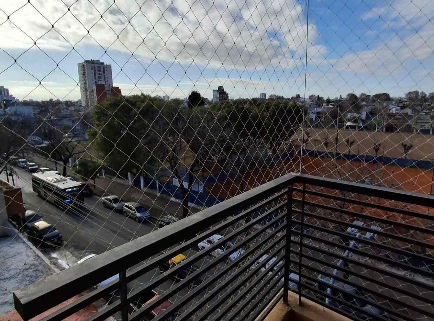 Foto de Alquiler Monoamb. divisible al frente en Floresta, imagen 3