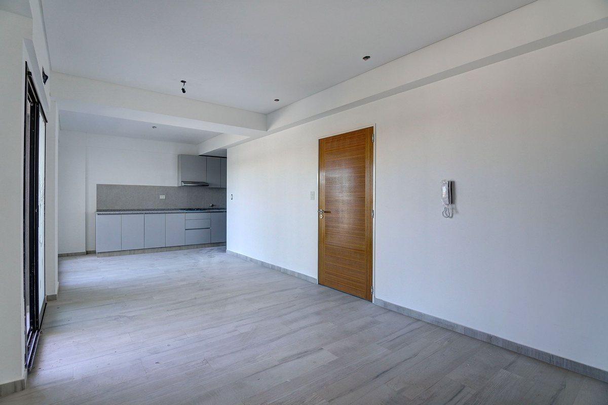 Foto de VENTA DEPTO 2 AMB Y 1/2 A ESTRENAR EN MATADEROS, imagen 3
