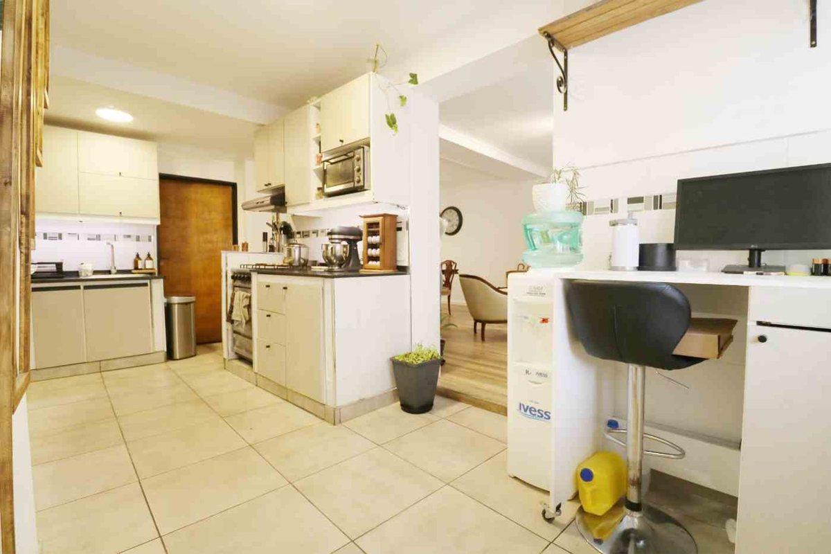 Foto de VENTA PH TIPO CASA 3 AMB CON TERRAZA - ALMAGRO, imagen 4