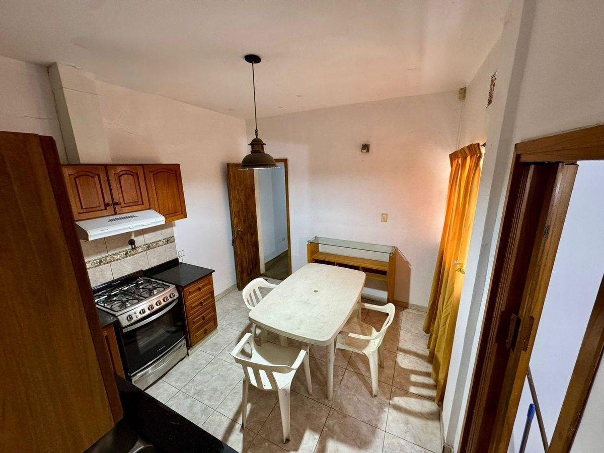 Foto de OPORTUNIDAD. Casa + lote en venta, imagen 1