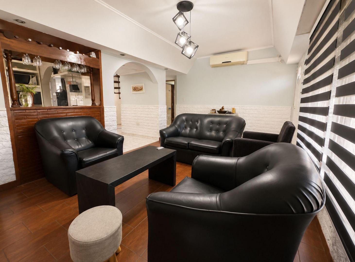 Foto de Venta | PH Tipo Casa 5 Ambientes en San Justo, imagen 1