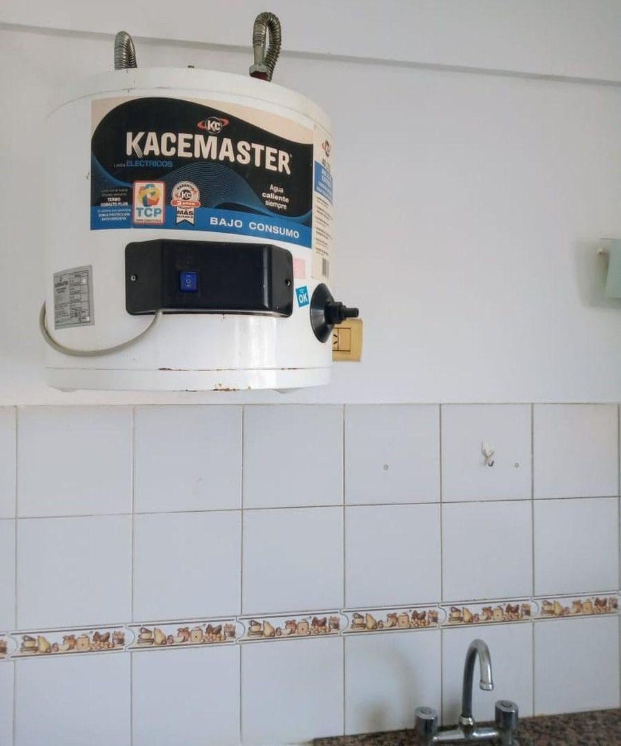 Foto de VENTA MONOAMBIENTE CON COCHERA EN MORON, imagen 1