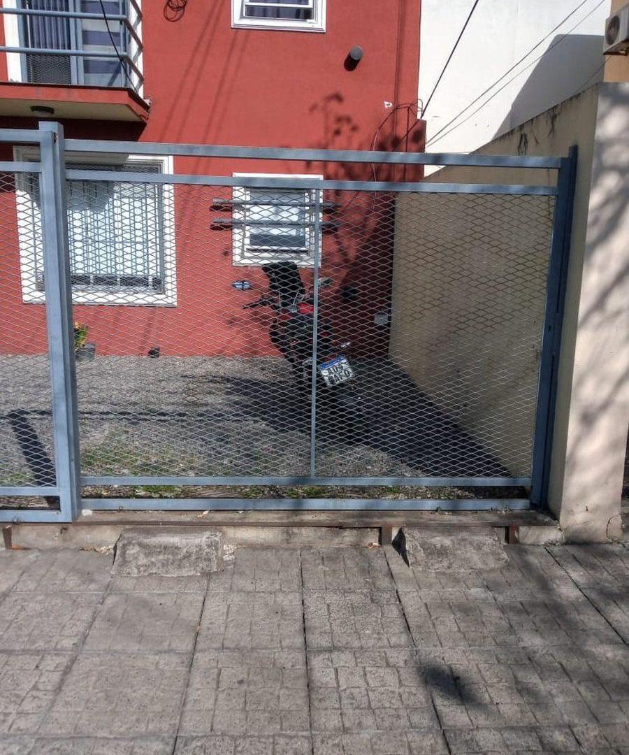 Foto de VENTA MONOAMBIENTE CON COCHERA EN MORON, imagen 4