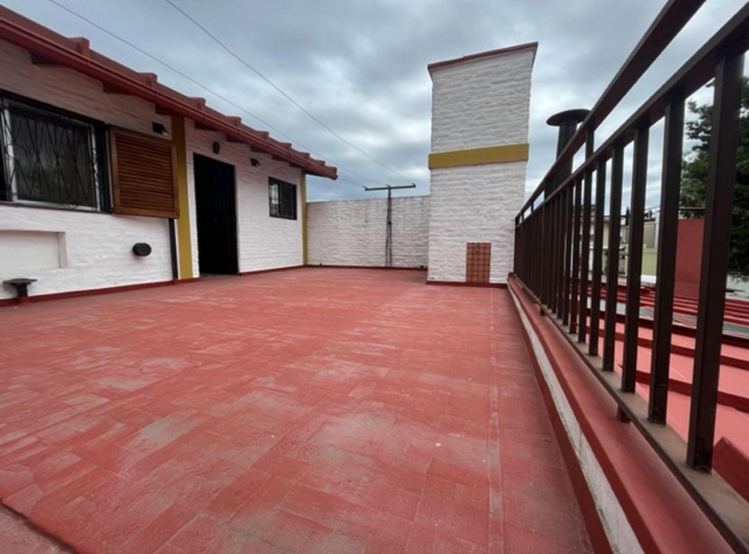 Foto de VENTA DE PH 4 AMBIENTES CON QUINCHO Y TERRAZA., imagen 4