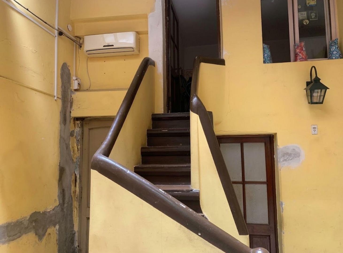 Foto de VENTA PH 4 AMB EN BOEDO CON PATIO Y PARRILLA, imagen 5