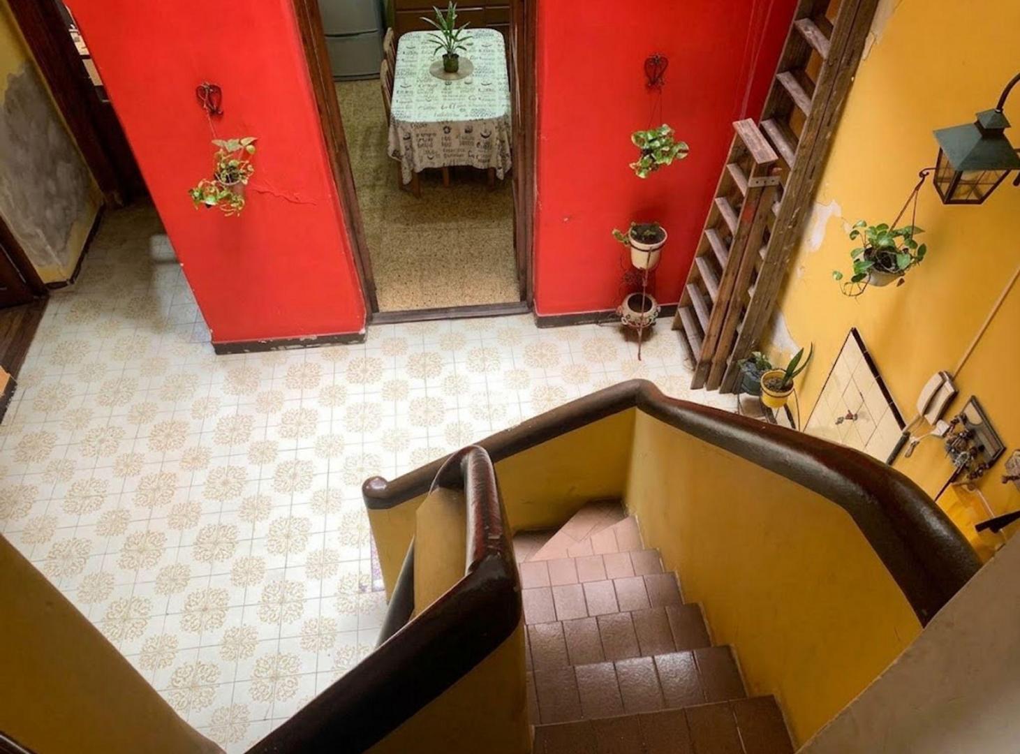 Foto de VENTA PH 4 AMB EN BOEDO CON PATIO Y PARRILLA, imagen 2