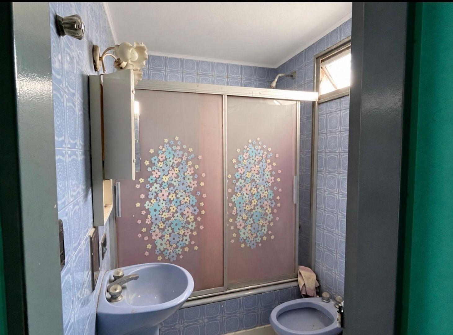 Foto de DTO E AMBIENTES FLORES A REFACCIONAR PARCIALMENTE, imagen 3