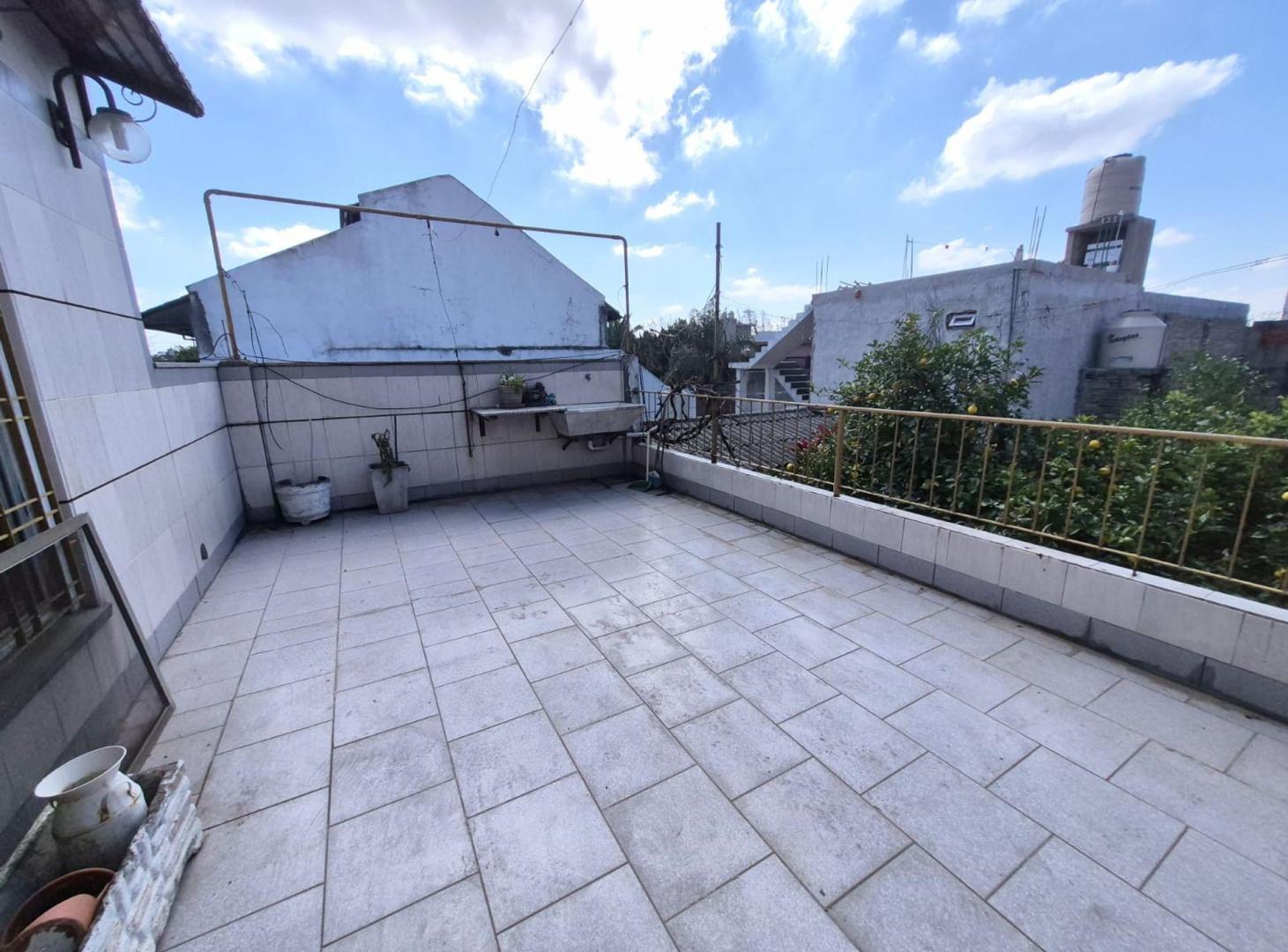 Foto de VENTA PH 3 AMBIENTES TABLADA PATIO QUINCHO, imagen 1