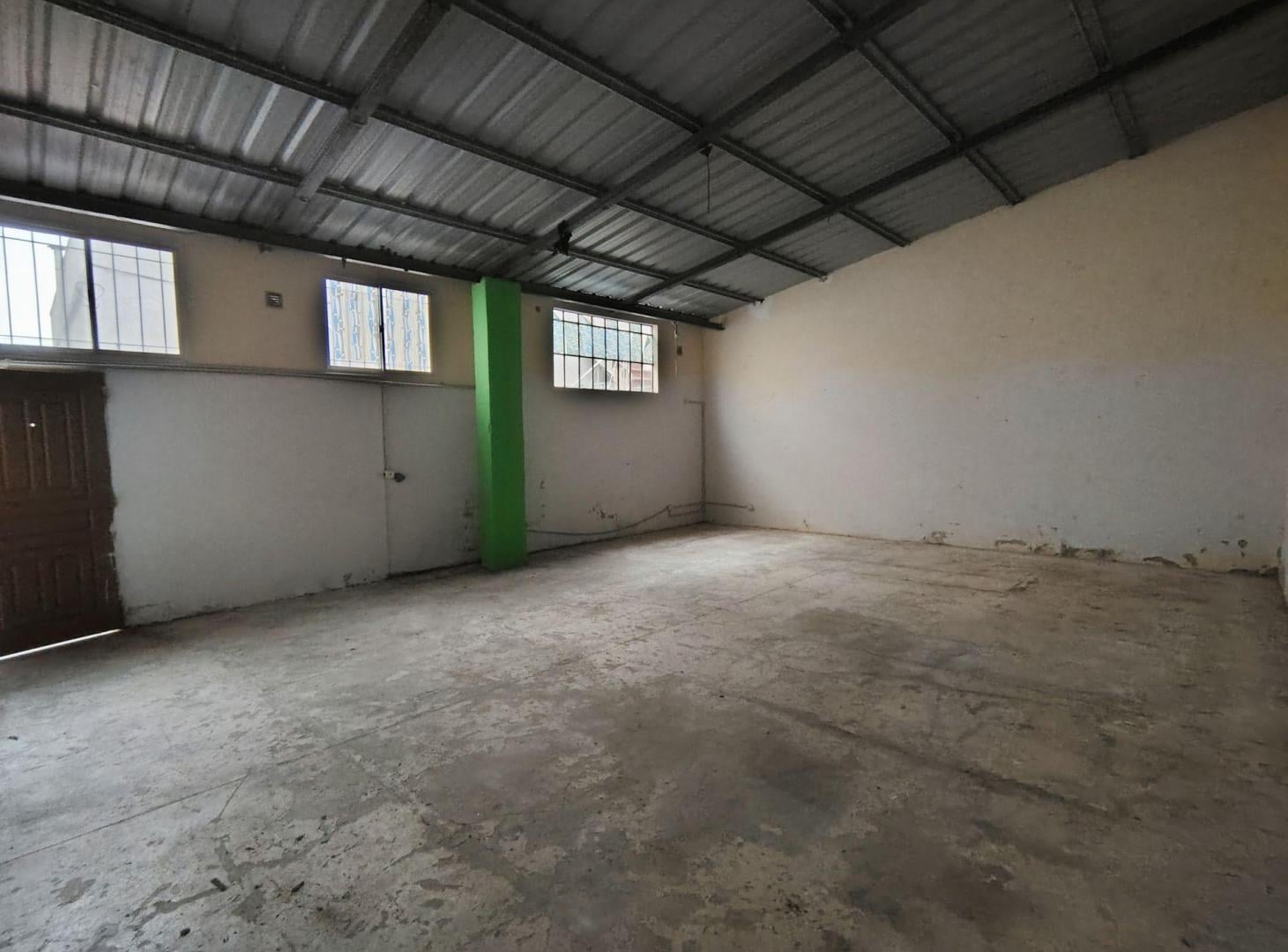 Foto de VENTA GALPON INTERNO POSIBILIDAD DE PH, imagen 1
